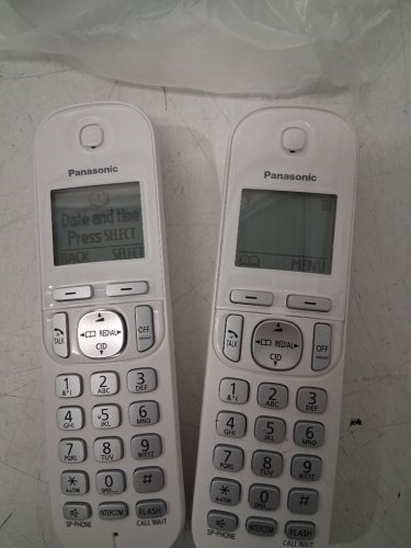 4pc panansonic DECT 6.0 Cordless PHONE CALL Answering System with Caller ID - white (model: KX-TG7122SK) image 3