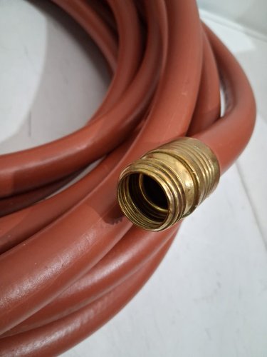 GILMOUR PRO 75FT PROFESSIONAL COMMERCIAL HOSE, HEAVY DUTY, 400PSI BURST STRENGTH, 3/4" DIAMETER image 4