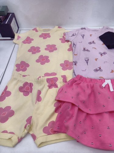 6 ASSORTED GIRLS CLOTHES - SIZE 3-5 - ASSORTED BRANDS image 3