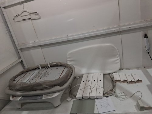 uppababy soma charlie smart bassinet with adjustable height, 5 motions, 5 speeds, 4 sounds with motionsync technology - sand melange (model: 2101-ROS-US-CHR) image 4