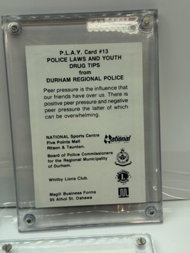 8 OHL ERIC LINDROS OSHAWA GENERALS COLLECTIBLE CARDS IN HARD SCREW DOWN PROTECTIVE CASES image 8