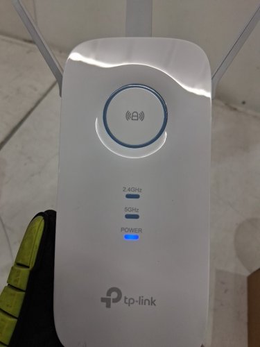 TP-Link AC1900 WiFi Range Extender - Covers up to 2800 Sq.ft. and 35 Devices, Up to 1900Mbps - (Model: RE550) image 5