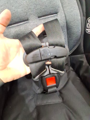GRACO SNUGRIDE 35 LITE LX INFANT CAR SEAT - 4-35LBS CAPACITY - BLACK (MODEL: 2143034) image 4