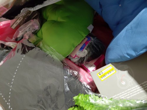 assorted MIXED item MYSTERY PALLET - VARIOUS PRODUCTS - aprox 300+ - (pallet #31) image 10