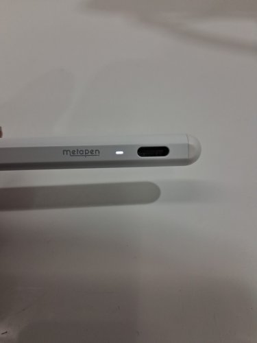 METAPEN FAST CHARGE PENCIL STYLUS A8 FOR APPLE PRODUCTS - WHITE (MODEL: ‎ME-APP152) image 4
