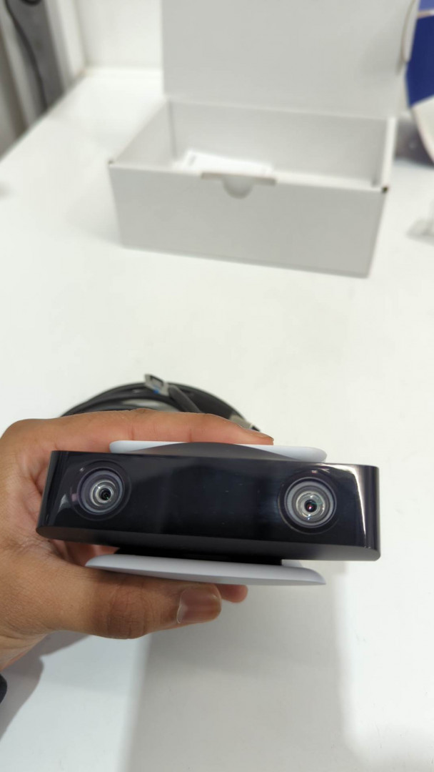 Sony PlayStation 5 (ps5) HD Camera - Black (model: cfi-zey1) image 4