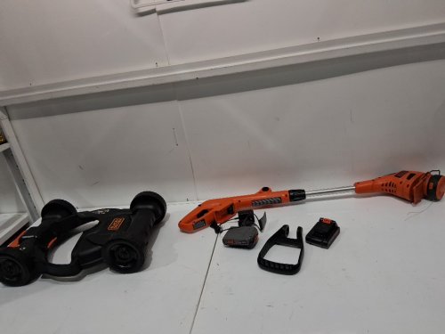 BLACK+DECKER 3-IN-1CORDLESS  STRING TRIMMER, EDGER, and LAWN MOWER with 2 batteries, and charger - 6.5 AMP - ORANGE/BLACK (MODEL : MTC220/lst220) image 3
