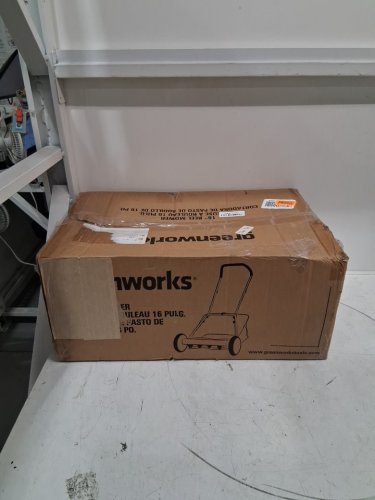 GreenWorks 16" Reel Lawn Mower with Grass Catcher - Green (Model: 25052) image 2