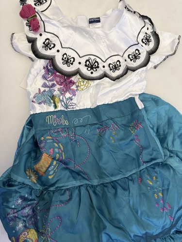 GIRLS DISGUISE DISNEY ENCANTO MIRABEL COSTUME - MEDIUM (8/10) - ASSORTED COLOURS image 2