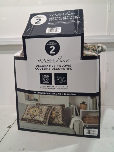 2PK wash luxe Town & Country Living Decorative Pillows - 22" x 22" - multi-colour (Model: 1901552) image 2