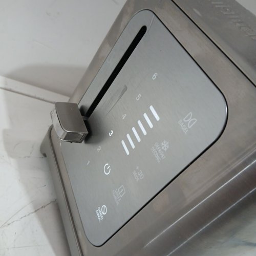 CUISINART 2-SLICE TOUCH SCREEN DIGITAL TOASTER - STAINLESS STEEL (MODEL: 2691349 / RBT-1680PCC-1PKC) image 5