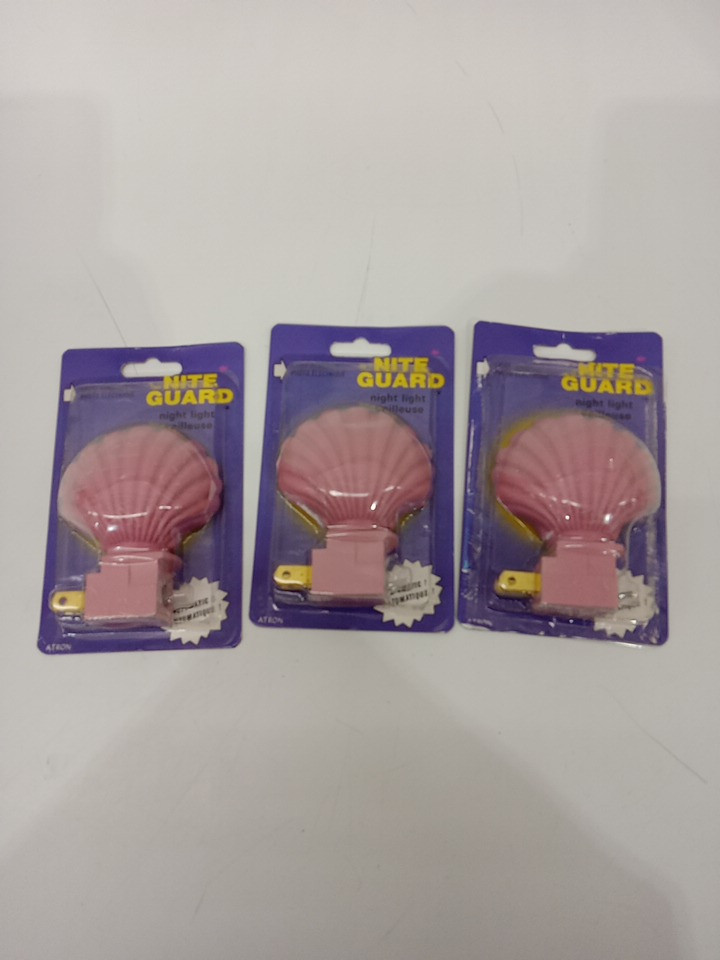 3 light sensitive shell night light guard - pink image 3