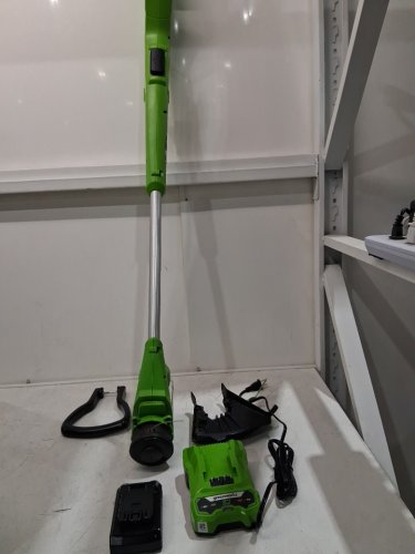 GREENWORKS 12" CORDLESS STRING TRIMMER - 24V - BATTERY AND CHARGER INCLUDED - GREEN (MODEL: 2128502) image 4