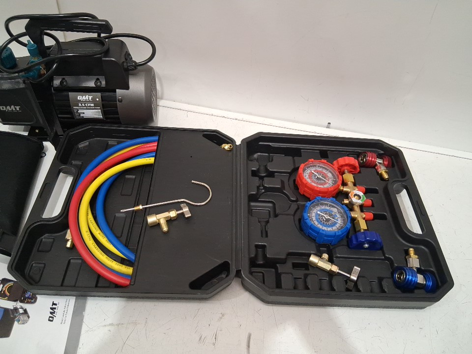 Orion Motor Tech AC Vacuum Pump and Gauge Set with Leak Detector 4 Hoses & Accessories for R134a R22 R410a - 1/3hp - 4cfm - black/silver (model: rs-1.5) image 6