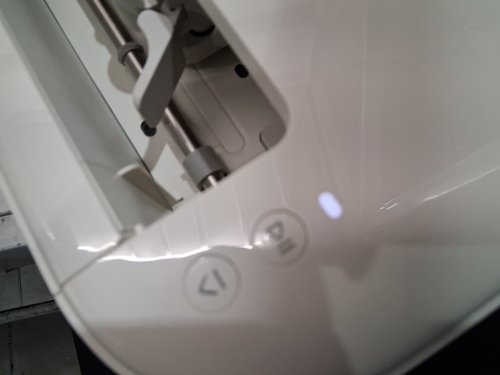 CRICUT EXPLORE 5 CUTTING MACHINE - BEIGE (MODEL: CXPL204C) image 5