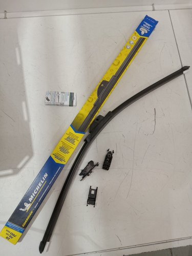 Michelin Guardian Wiper Blade - 28" - black (model:  1680381) image 2