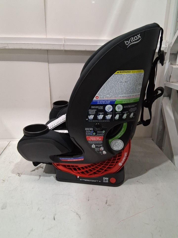 Britax One4Life ClickTight All‑in‑One Convertible Car Seat with Rear‑Facing High‑Back Booster, ClickTight Installation, SafeCell Steel Frame, 15‑Position Harness, Machine‑Washable Cover - BLACK (MODEL: E1C923S ) image 4