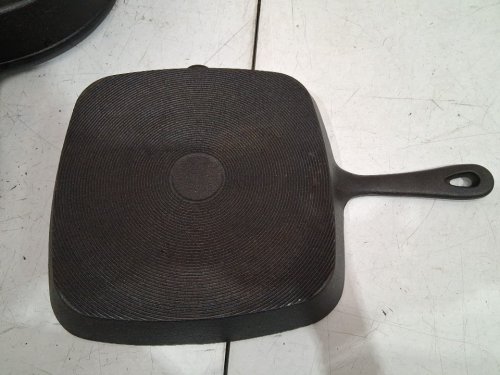 3pc cast iron skillets - 6" / 8" / 10" - cast iron/black image 9