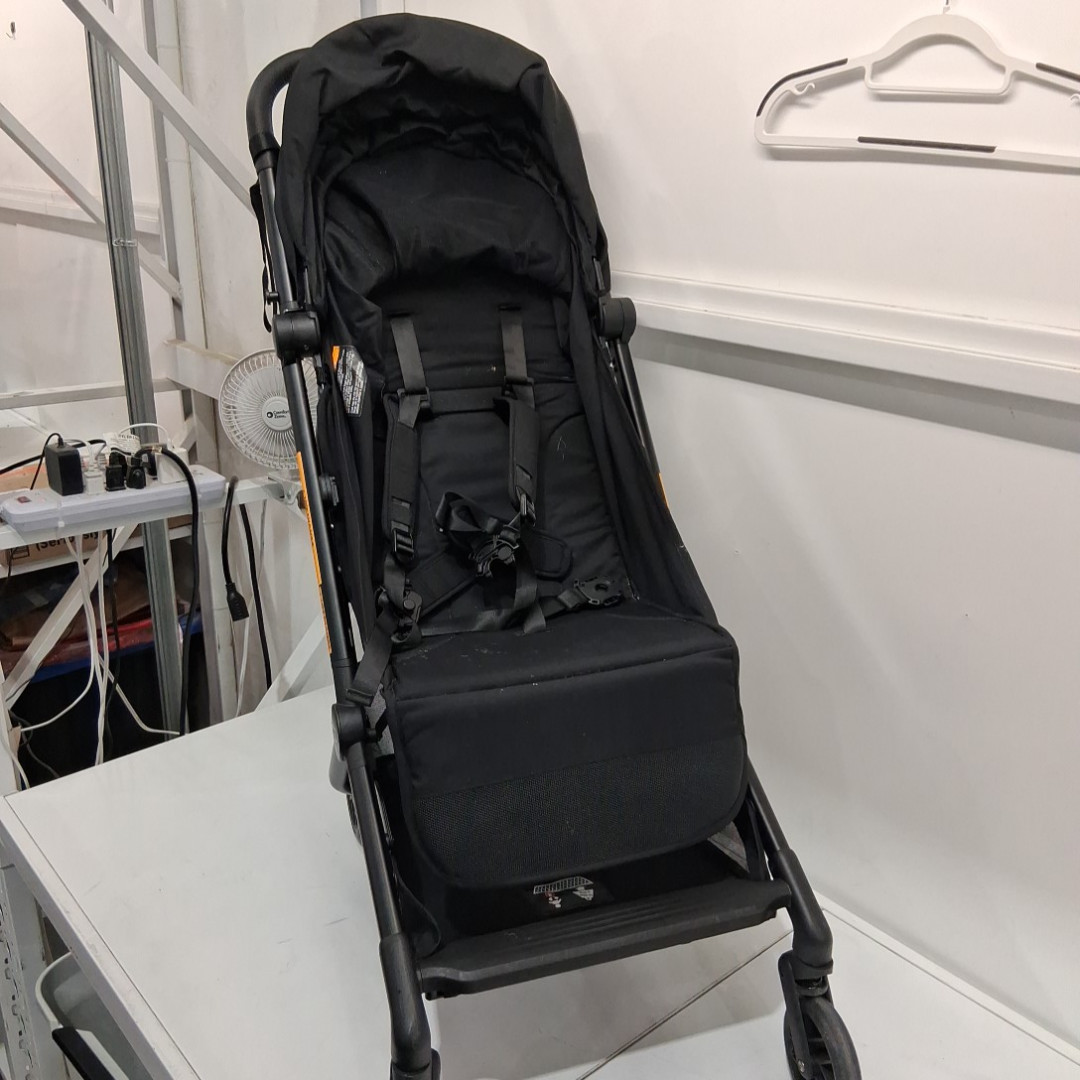UPPAbaby Minu V3 Travel Stroller - Jake Charcoal (model:‎ 0803-MIN-NA-JKE) image 3