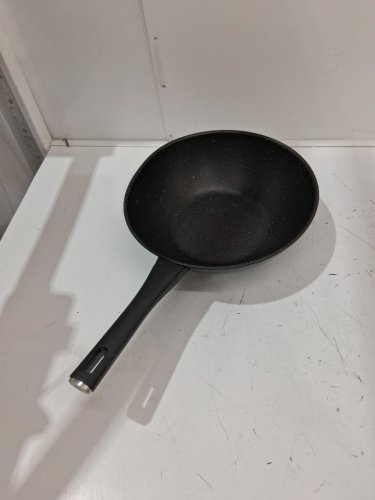 zwilling marquina non stick wok - 12" - speckled black image 3