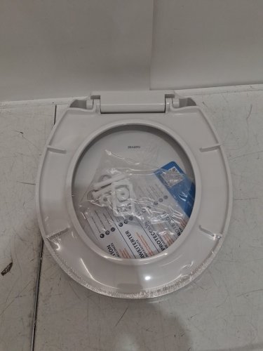 Garvee Round Toilet Seat with Slow Soft Close - 17" - white (model: pho-0r8ldvyt) image 4