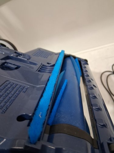 SHARK ULTRALIGHT PET PRO CORDED STICK/handheld vacuum WITH POWERFINS AND SELF-CLEANING BRUSHROLL - 120V - BLUE (MODEL: HZ600C) image 6
