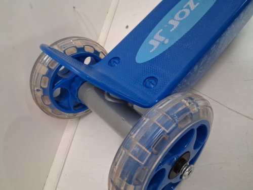 RAZOR JR. LIL' KICK SCOOTER - BLUE (MODEL: 20014961) image 4