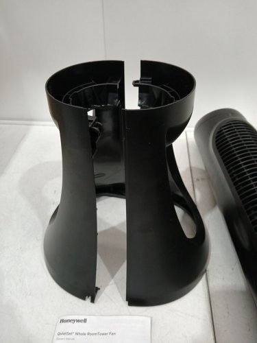 HONEYWELL QUIETSET WHOLE ROOM 40" TOWER FAN WITH OSCILLATION AND REMOTE CONTROL, SLIM PROFILE - BLACK (MODEL: HYF290BC) image 5