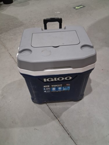 Igloo  Maxcold Latitude Roller cooler - 62qt -grey (model: 34839) image 2