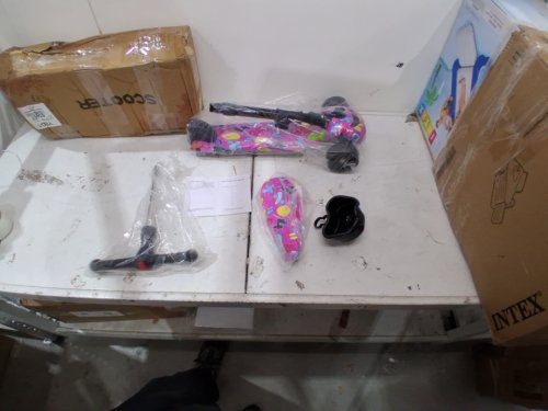 KIDS 2-IN-1 Foldable Kick Scooter with lights - PINK GRAFFITI image 2