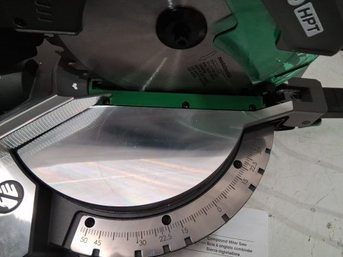Metabo HPT COMPACT LIGHTWEIGHT Single Bevel Compound 40 tooth Miter Saw - 10" - 15 AMP -  5,000 RPM - green (model: C10FCG2) image 9