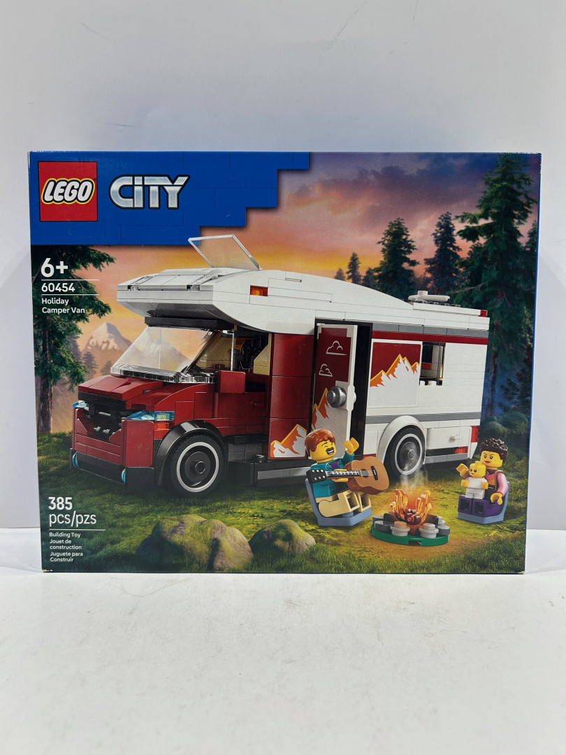 385pc Lego - city - holiday camper van (60454) image 3