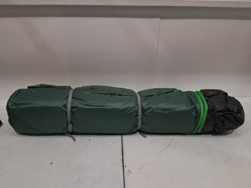 Amazon Basics Instant Camping Tent with Rainfly - 6 person - green/white (model:‎AMZ-100968) image 4