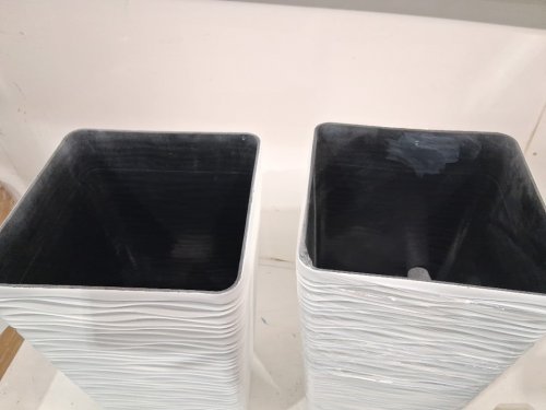 2pk Worth Tapered planters - 22" - white (model:G816A05) image 5