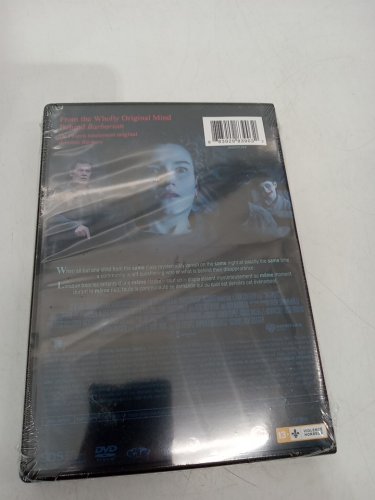 Weapons DVD with English and French Versions image 3
