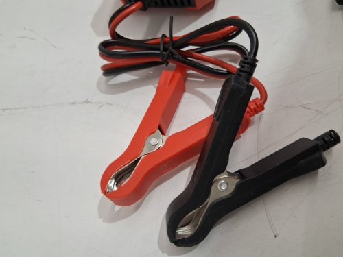 Car Battery Charger & maintainer -12V- RED/BLACK (MODEL: h-6cs) image 5