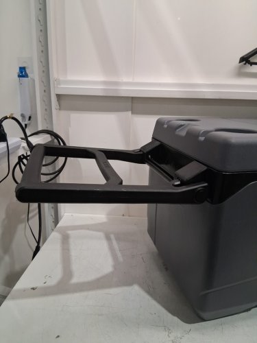 igloo maxcold latitude roller cooler - 90QT - grey (model : 1872190) image 16