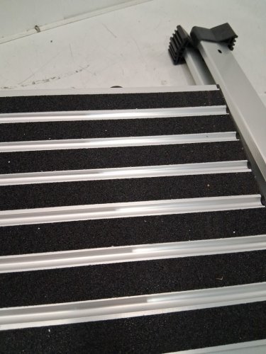 heavy duty folding work platform - 39.4" x 11.8" x 19.2" - 660lbs cap -  silver (model:sw-wp003) image 9