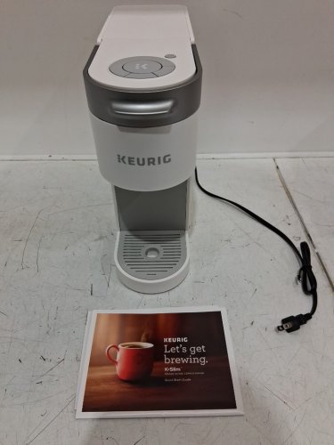 KEURIG K-SLIM SINGLE SERVE COFFEE MAKER - white (MODEL: K900) image 3