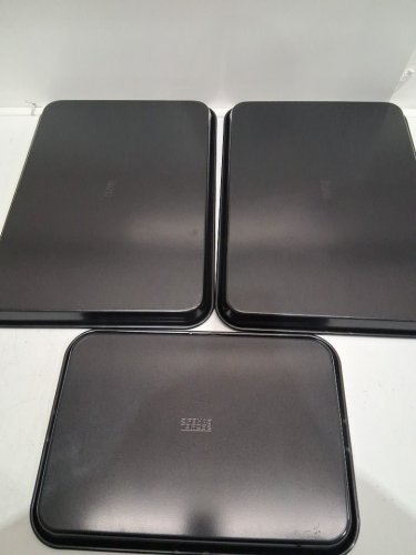 3pc bakers secrets non stick baking sheets - 17.5" x 12.5" & 13.5" x 9.5" - black image 3