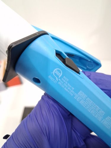 Wazor Ceramic Mini travel size Curling Wand for Short Hair & Touch Ups - white/blue (model: wazor-106) image 4