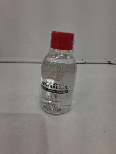Materialix MULTIPURPOSE Cleaner and Protectant Food Grade Mineral Oil  - 250mL - clear image 2