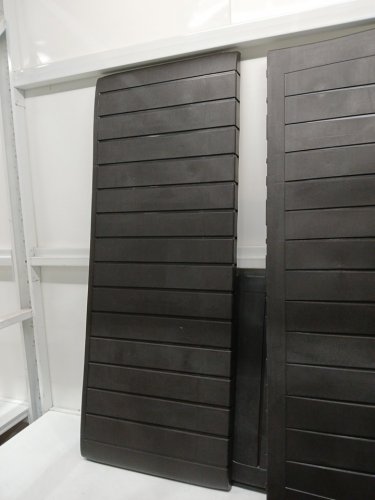 KETER MARVEL PLUS RESIN PLASTIC WOOD all WEATHER OUTDOOR STORAGE DECK BOX - 47" x 22" x 3.8" - 71 GALLON - DARK BROWN (model: 17199373) image 5