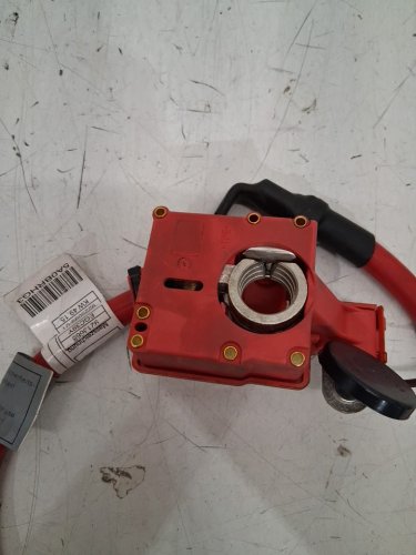 positive battery cable with  battery safety terminal for select BMW models - red - (model: 10304410) image 3