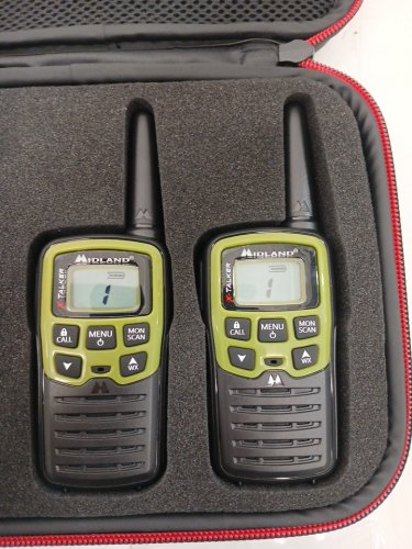 Midland XT30 Two-Way Radio Walkie Talkie With Carrying Case image 4