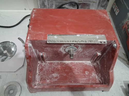 skil wet tile saw with hydrolock system & 7" blade - fits tiles up to 18" x 18" - red (model: 3550-02) image 5
