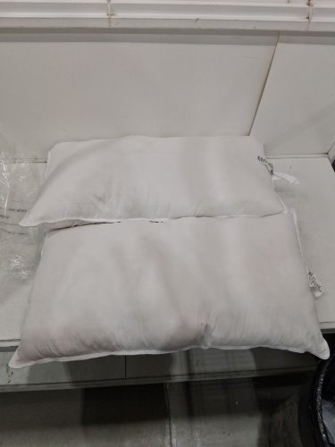 2PK AMAZONBASICS DOWN ALTERNATIVE BED PILLOWS - KING (20" x 36") - WHITE (model: SC03-005) image 4