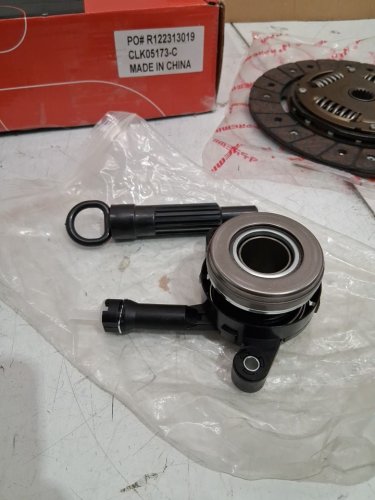 a-premium clutch kit with flywheel - fits select models - steel (model : CLK05173-c / r122313019) image 10