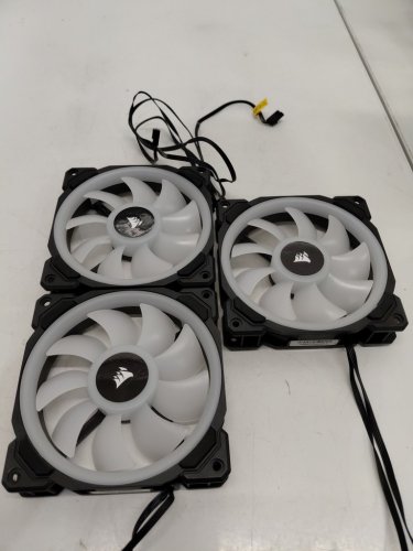 3PK Corsair LL120 RGB 120mm Dual Light Loop RGB LED PWM Fan - black (Model: rwf0022) image 2