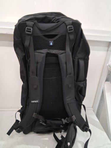 Osprey Farpoint Trek travel hiking backpack with ventilated airspeed suspension  - 70l - black (model: 10007402) image 2